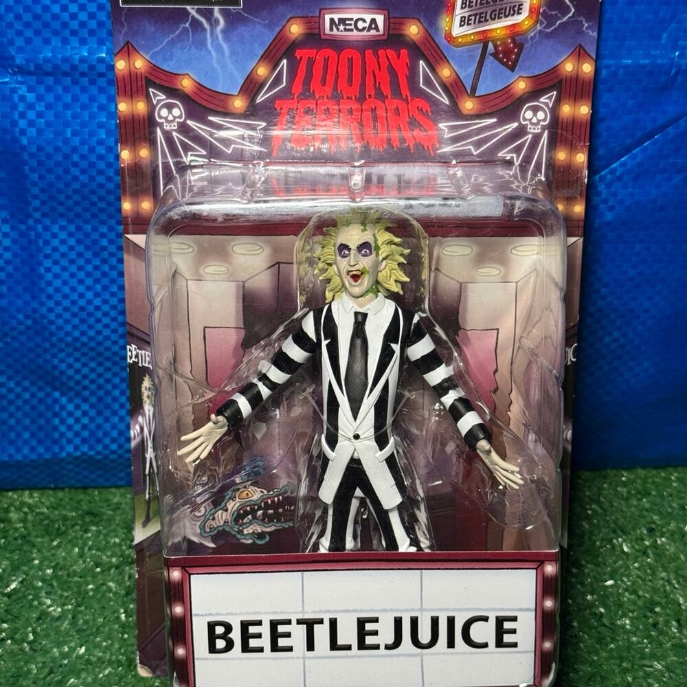 Neca Toony Terrors Beetlejuice